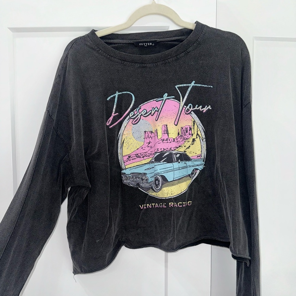 Long Sleeve Charcoal Cropped Graphic Tee